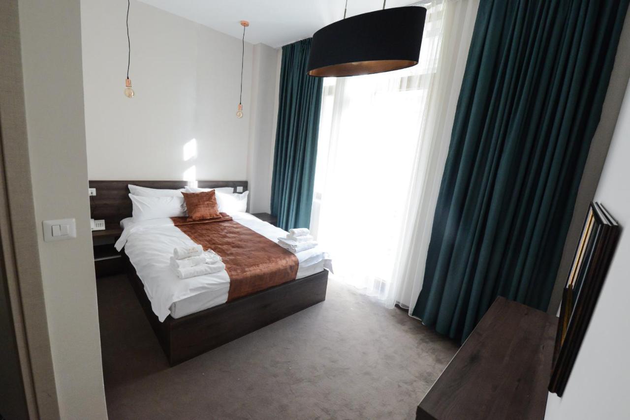 Hotel Cara 28 Üsküp Dış mekan fotoğraf