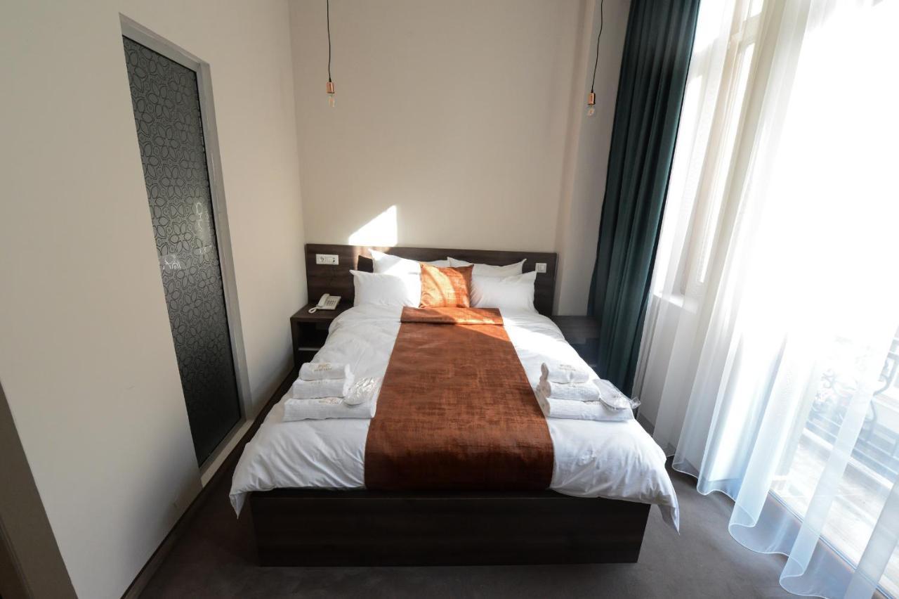 Hotel Cara 28 Üsküp Dış mekan fotoğraf
