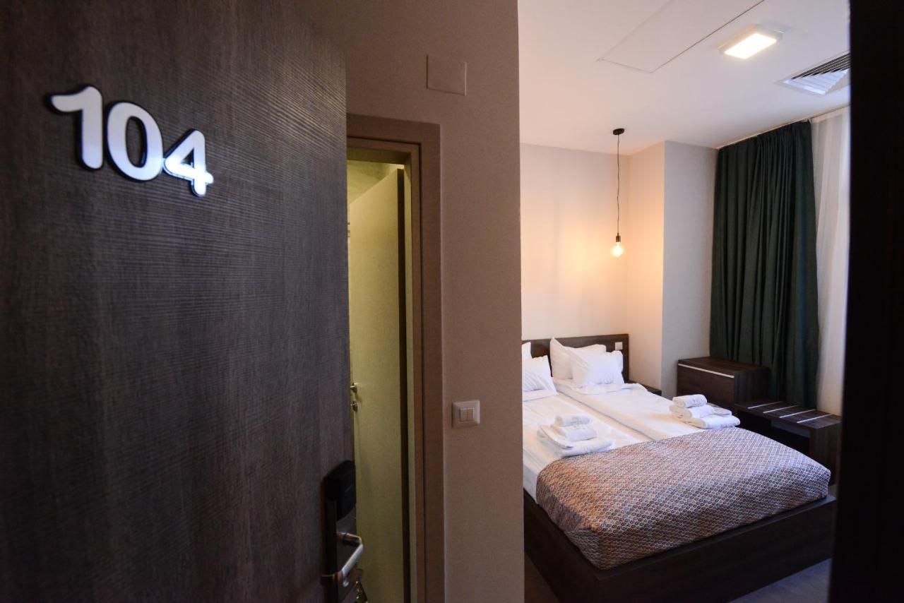 Hotel Cara 28 Üsküp Dış mekan fotoğraf